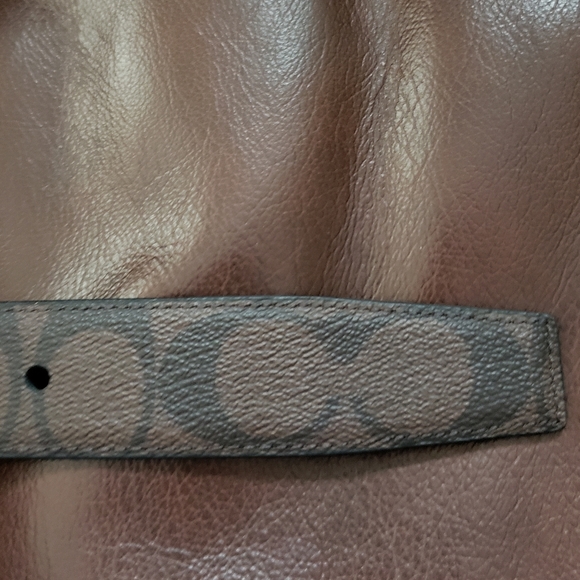 Coach Men's Adjustable Belt - Picture 5 of 6
